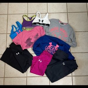 Lot of girls sz Medium Under Armour